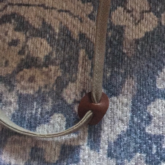 Large tan hat - Picture 3 of 3